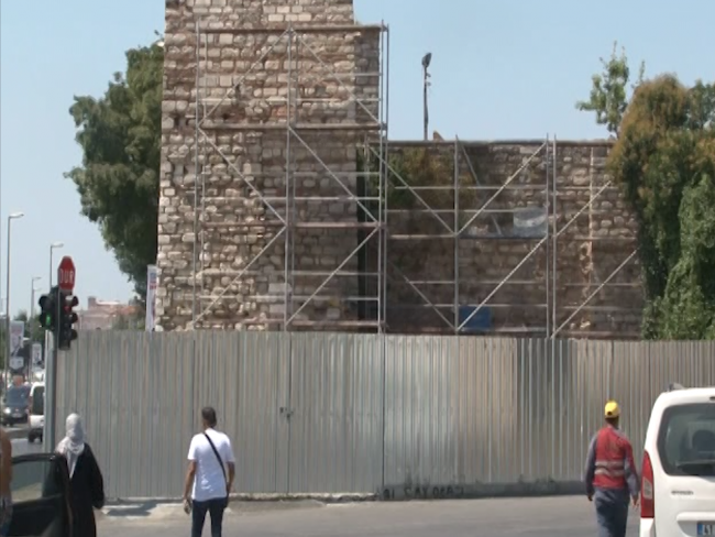 Tarihi İstanbul surları restore ediliyor